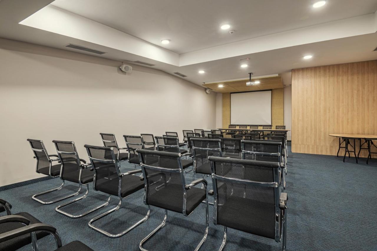 נאום Marea Hotel & Spa מראה חיצוני תמונה