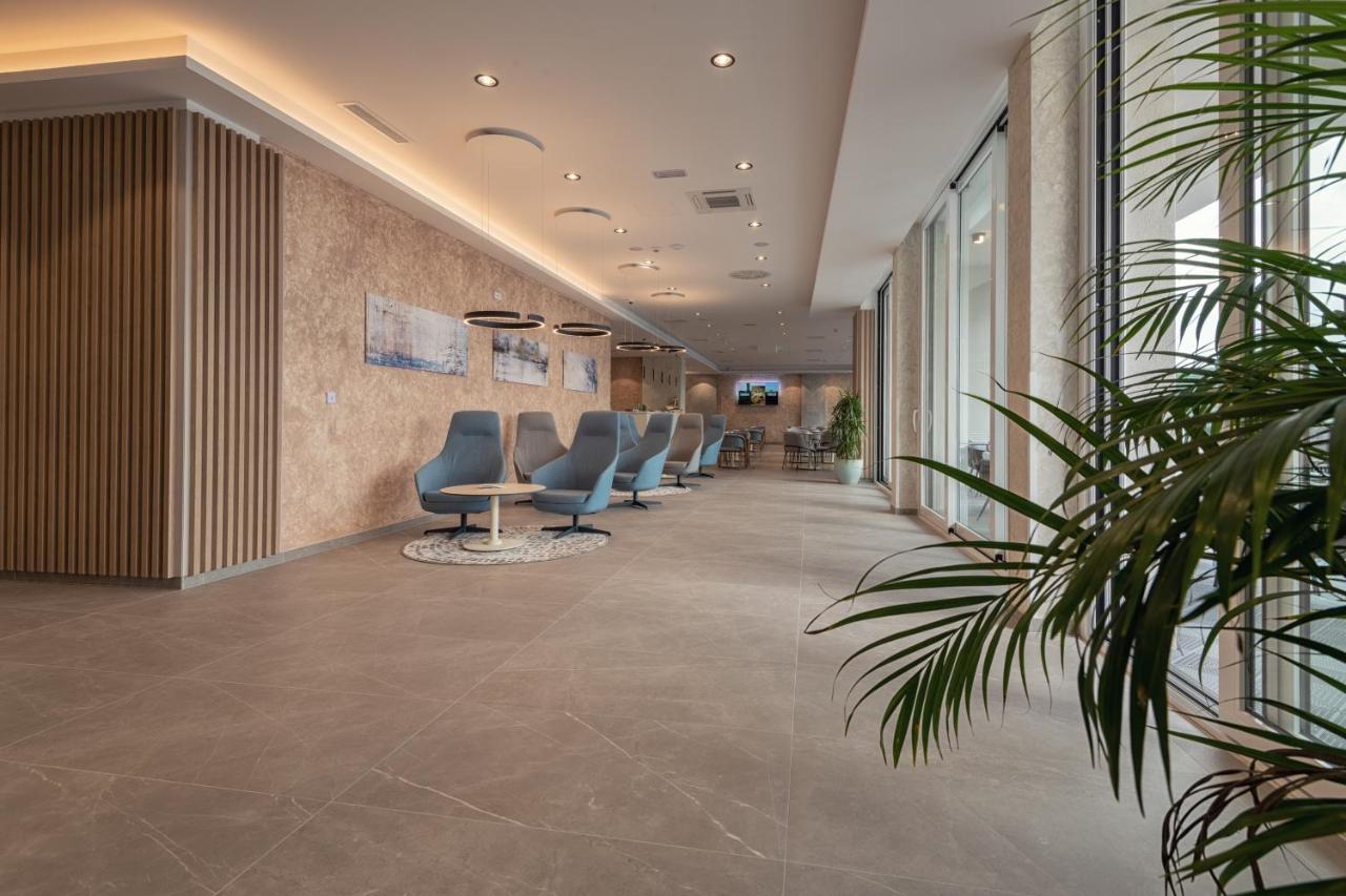 נאום Marea Hotel & Spa מראה חיצוני תמונה