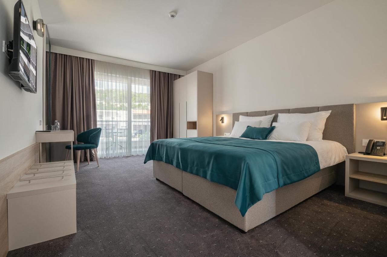 נאום Marea Hotel & Spa מראה חיצוני תמונה
