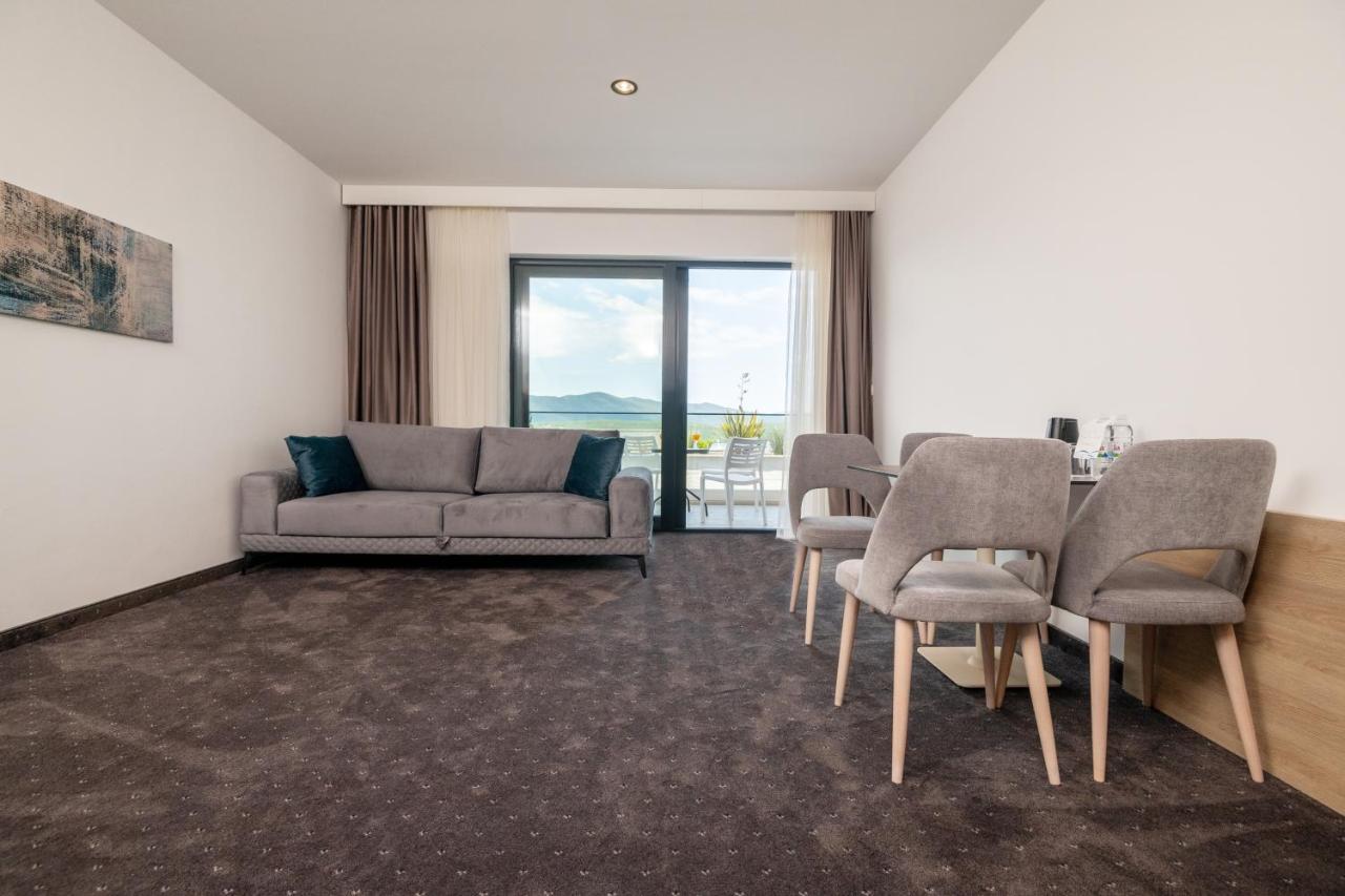 נאום Marea Hotel & Spa מראה חיצוני תמונה